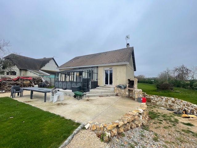 Maison - 96 m² - 4 pièces