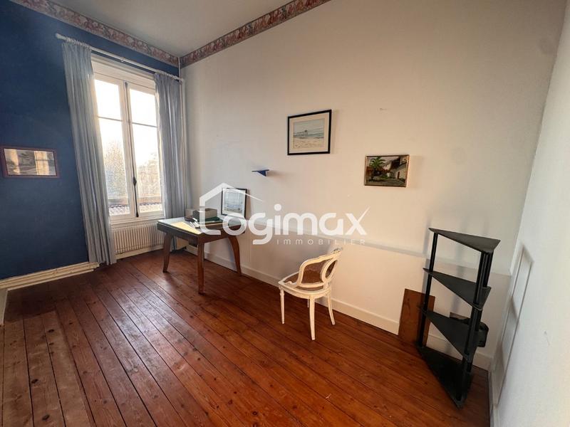 Appartement - 111 m² - 3 pièces