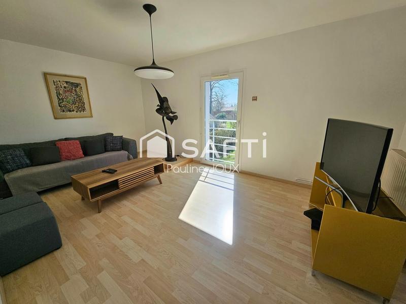 Maison - 375 m² - 7 pièces