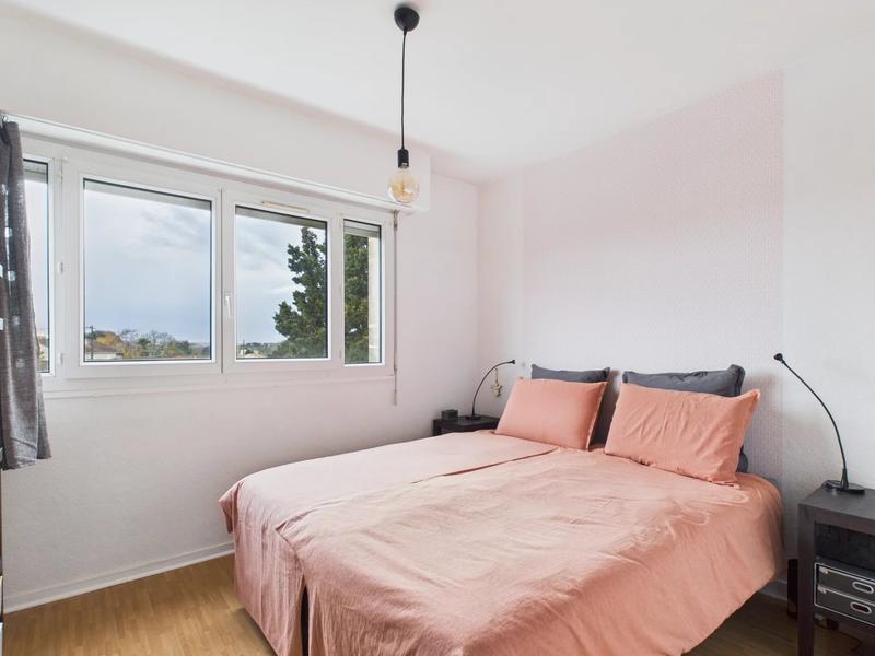 Appartement - 84 m² - 5 pièces