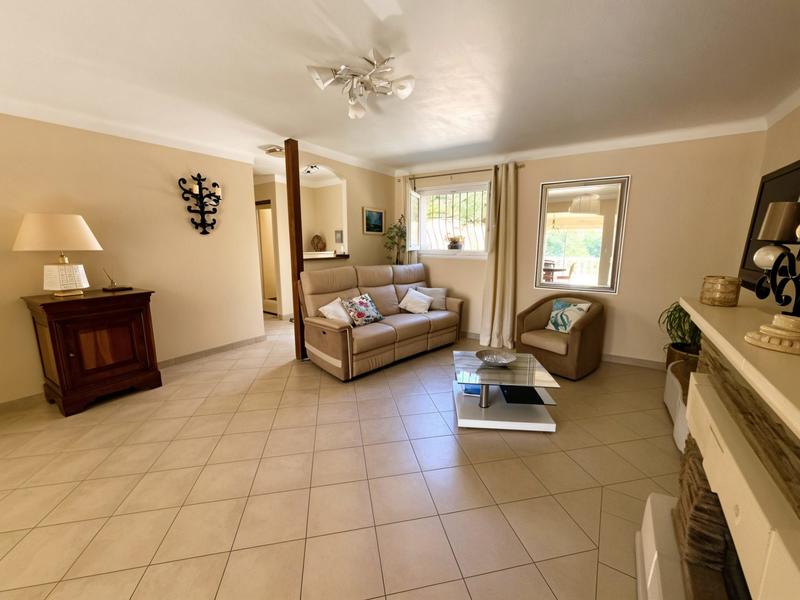 Maison - 135 m² - 4 pièces