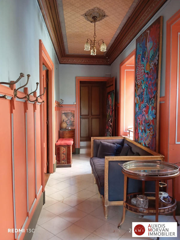 Maison - 420 m² - 13 pièces