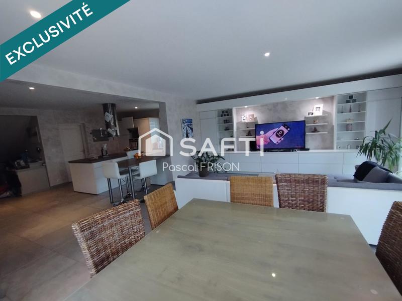 Maison - 196 m² - 7 pièces