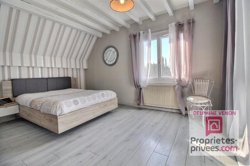 Propriété - 185 m² - 6 pièces