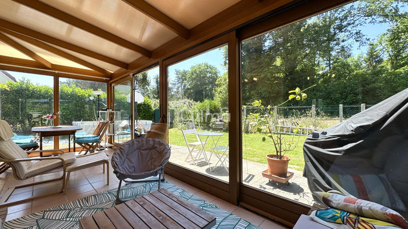 Maison - 202 m² - 6 pièces