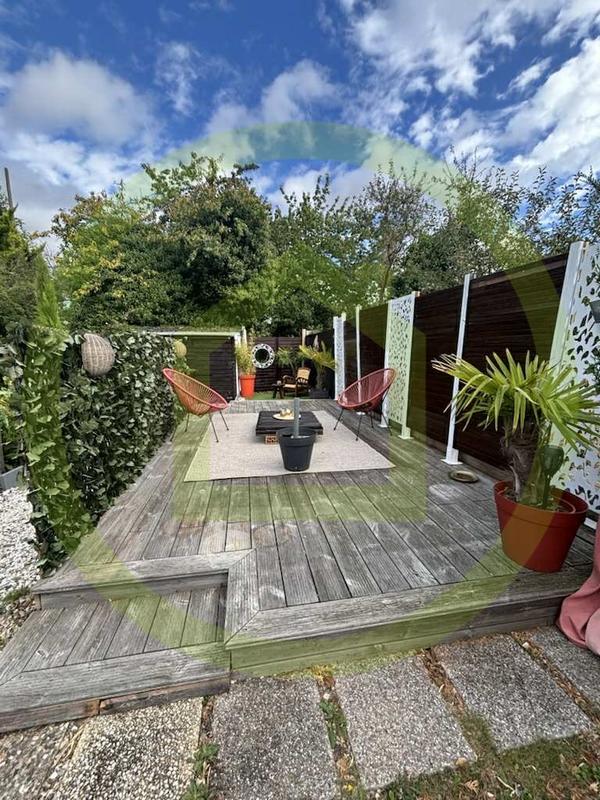 Maison - 100 m² - 4 pièces