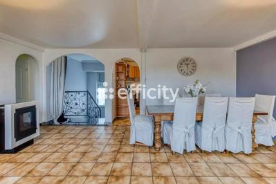 Pavillon - 183 m² - 9 pièces