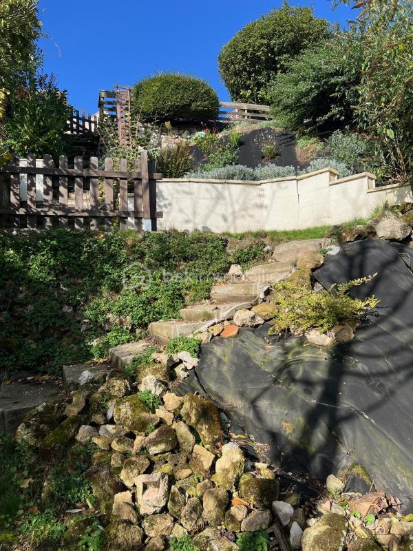 Maison - 86 m² - 4 pièces