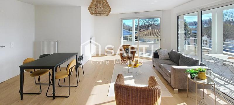 Appartement - 101 m² - 4 pièces