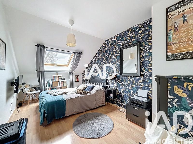 Maison - 94 m² - 5 pièces