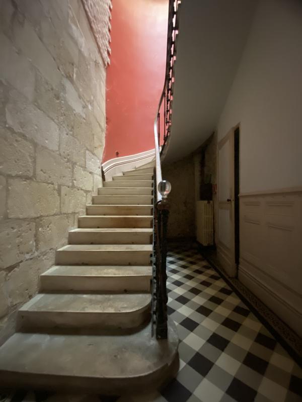 Maison - 654 m² - 11 pièces