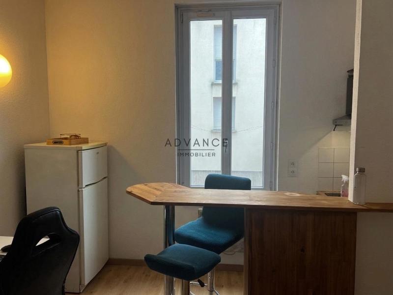 Studio - 27 m² - 2 pièces