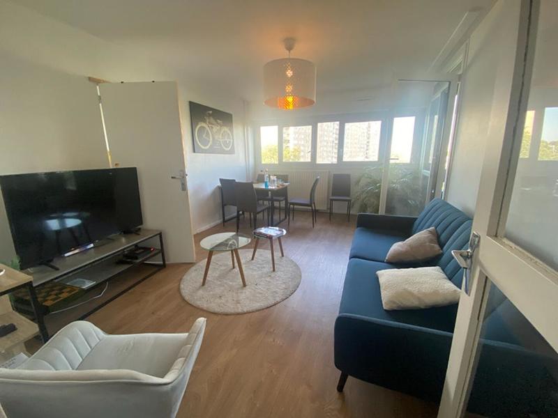 Appartement - 82 m² - 4 pièces