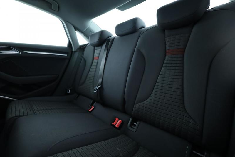 Audi A3 Berline 35 Tdi Sport s tronic 7 150 ch