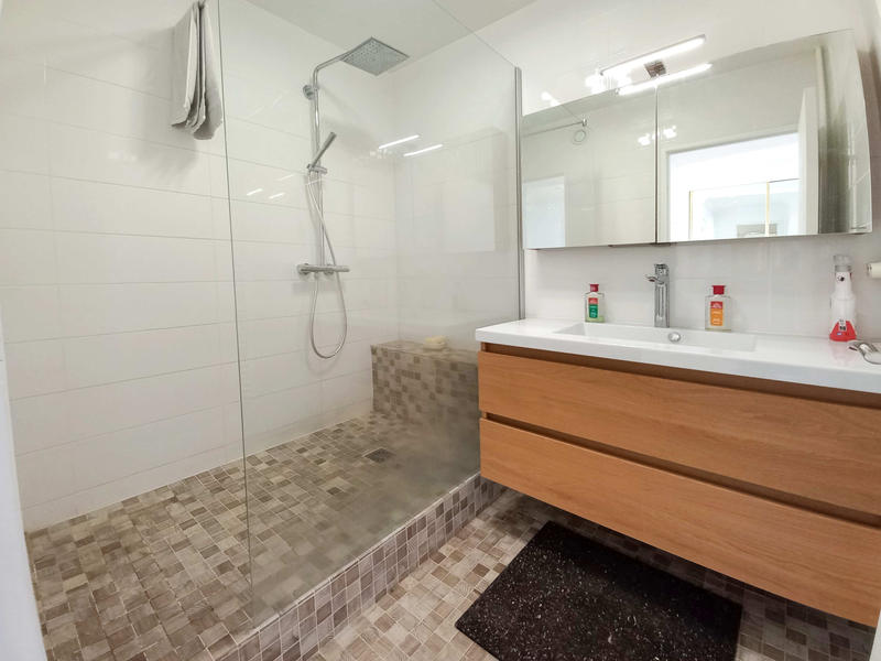 Appartement - 107 m² - 5 pièces