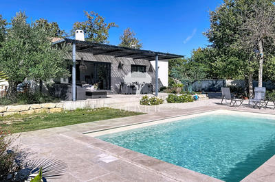 Maison - 98 m² - 4 pièces