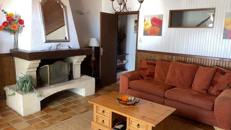 Maison - 352 m² - 12 pièces