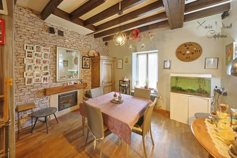 Maison - 161 m² - 6 pièces