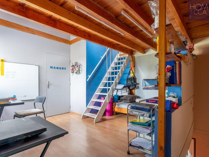 Maison - 178 m² - 7 pièces