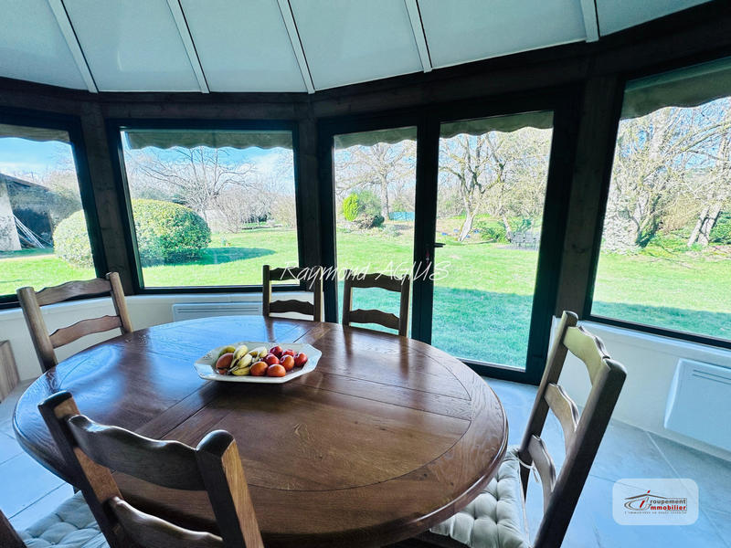 Maison - 153 m² - 7 pièces