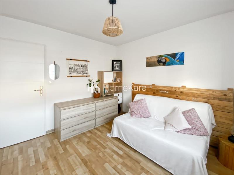 Villa - 80 m² - 4 pièces