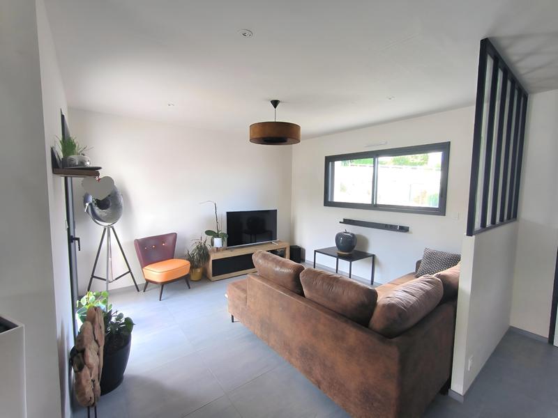 Maison contemporaine - 144 m² - 5 pièces