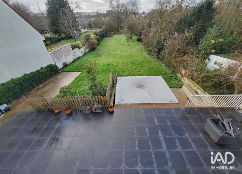 Maison - 213 m² - 5 pièces