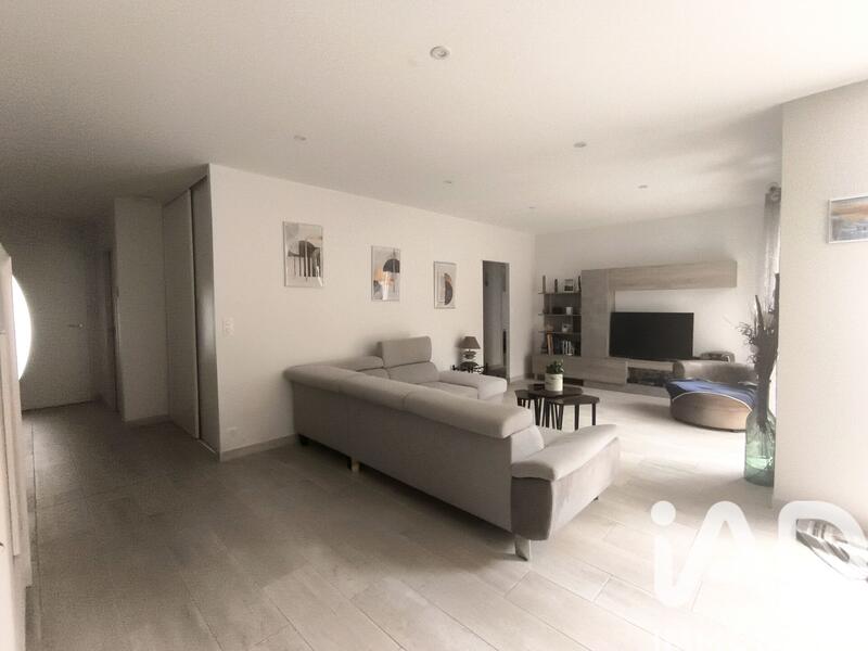 Maison - 105 m² - 5 pièces