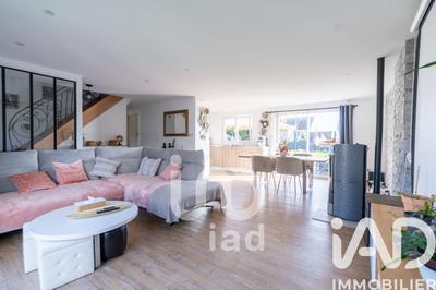 Maison - 139 m² - 6 pièces