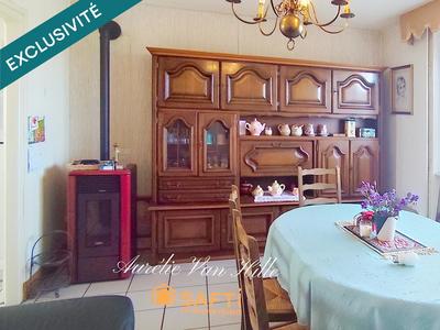 Maison - 98 m² - 6 pièces