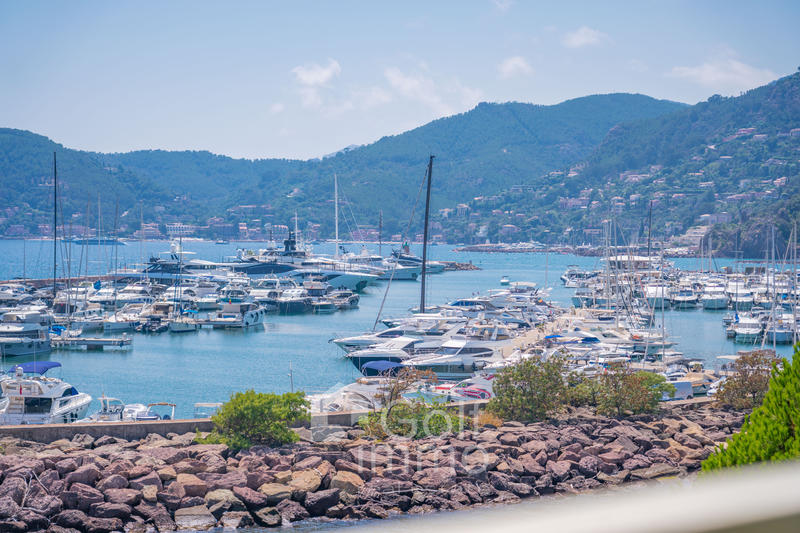 Appartement - 175 m² - 4 pièces