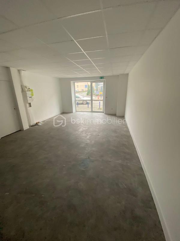 Local commercial - 66 m² - 2 pièces