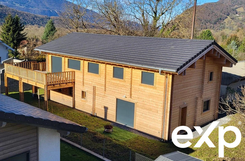 Châlet - 148 m² - 6 pièces