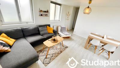 Chambre - 12 m² - 1 pièce