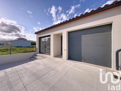 Maison - 79 m² - 3 pièces