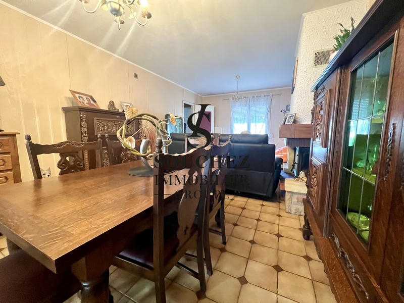 Maison - 83 m² - 5 pièces