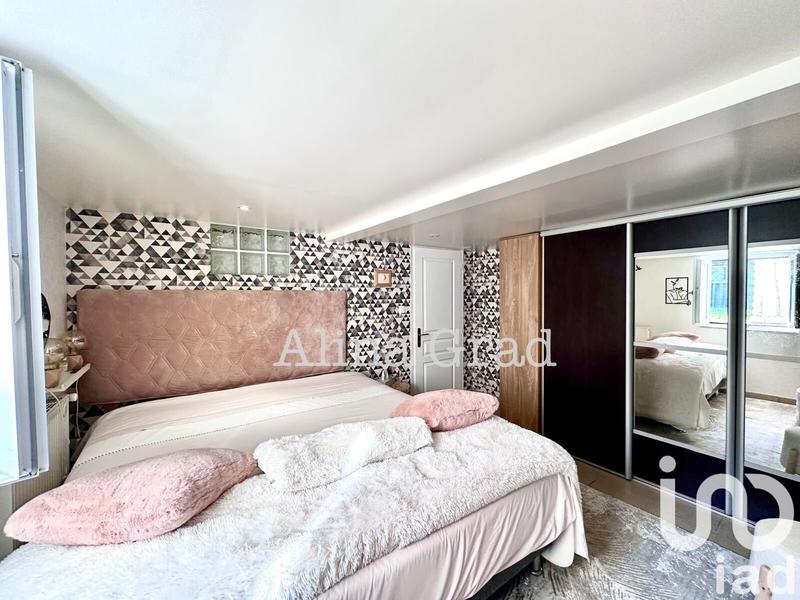 Maison - 122 m² - 7 pièces