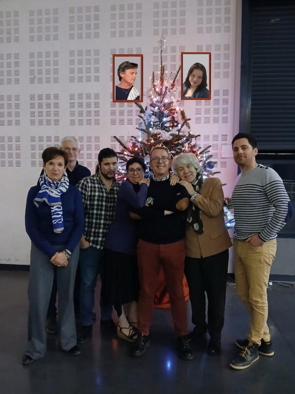 La troupe de théâtre entre actes vous présente sitcom une comédie d'Isabelle Oheix