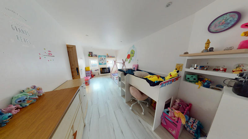 Appartement - 82 m² - 4 pièces