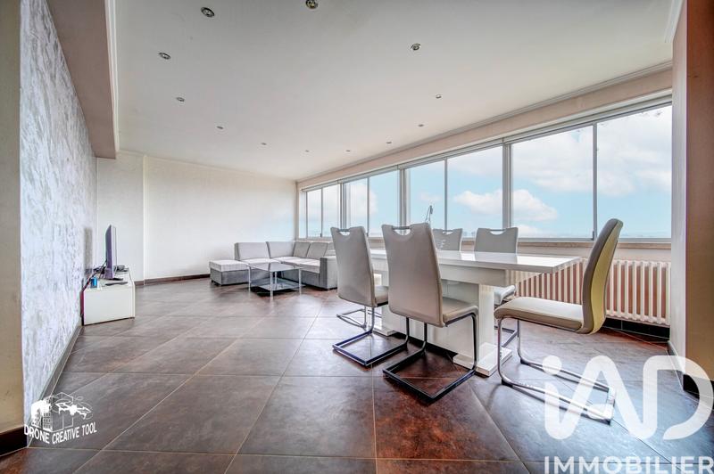 Appartement - 95 m² - 3 pièces