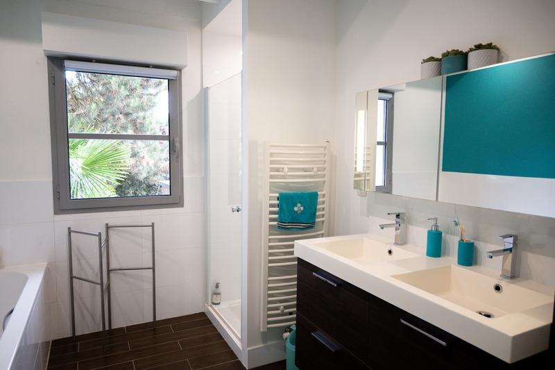 Maison - 282 m² - 8 pièces