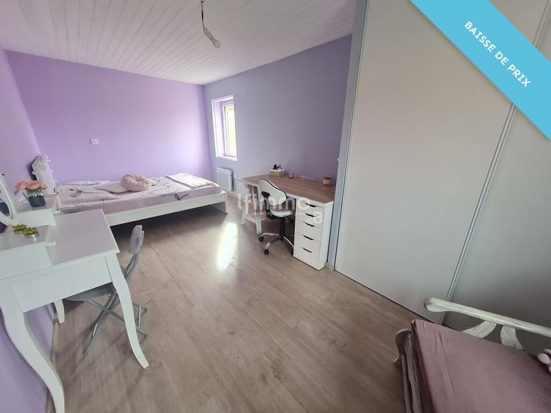 Maison - 212 m² - 9 pièces