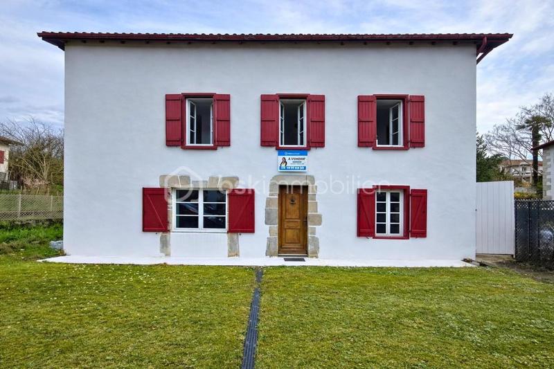 Maison - 139 m² - 4 pièces