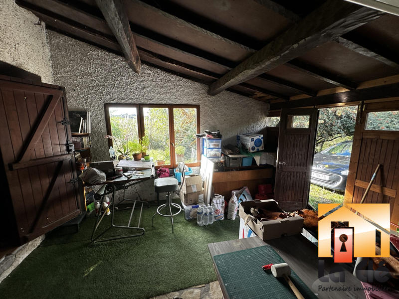 Maison ancienne - 237 m² - 6 pièces