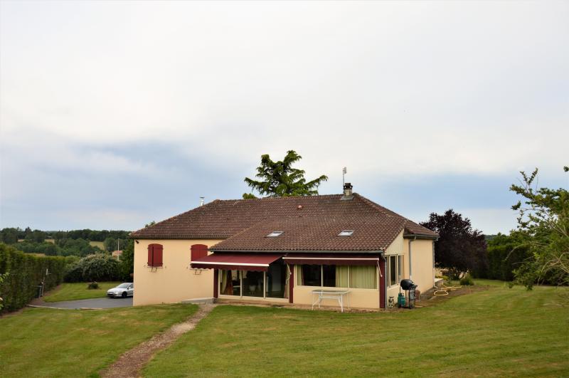 Maison - 147 m² - 8 pièces