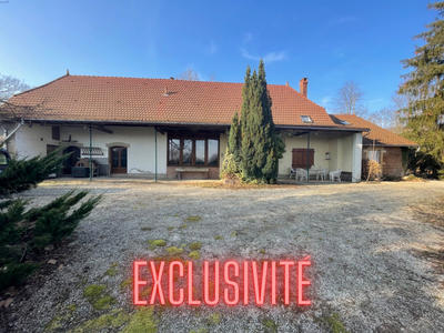 Maison - 243 m² - 5 pièces