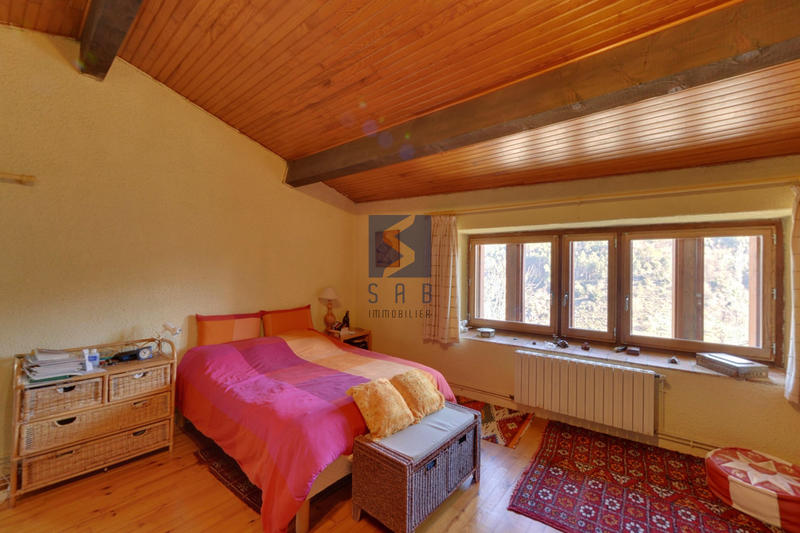 Maison - 195 m² - 8 pièces