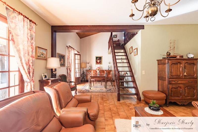 Villa - 136 m² - 6 pièces