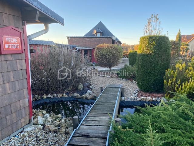 Maison traditionnelle - 119 m² - 6 pièces