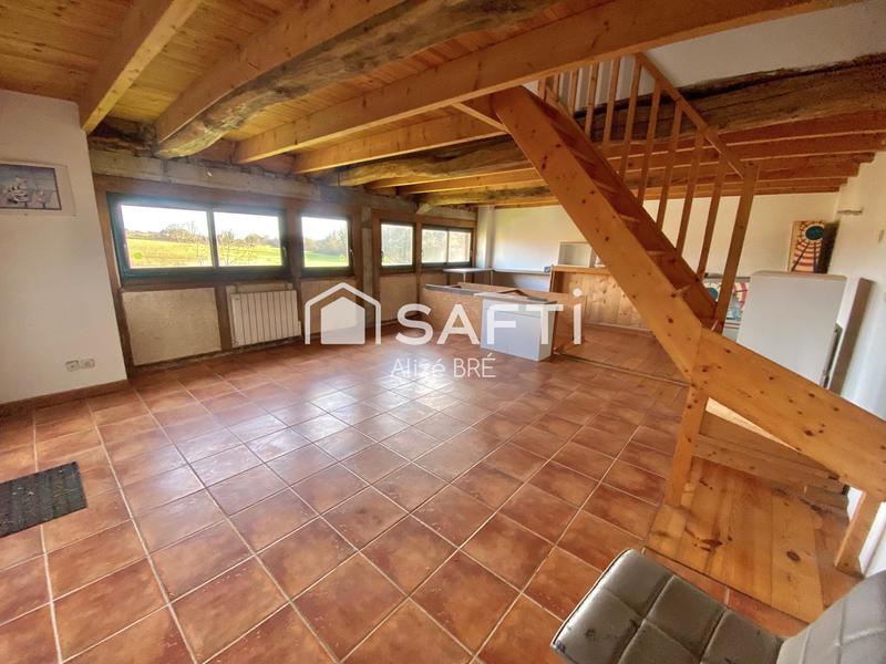 Propriété - 211 m² - 9 pièces